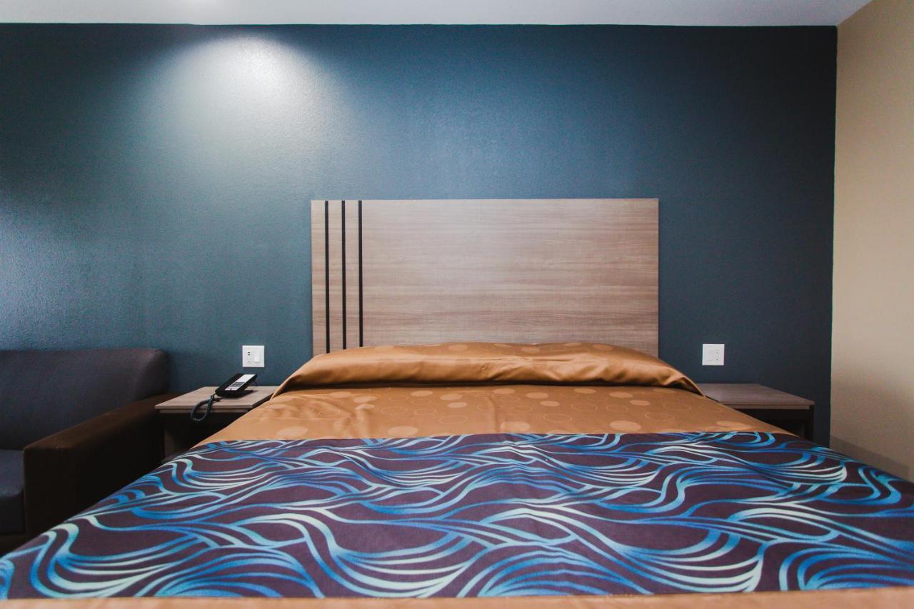 Budget Host Inn & Suites Four Corners Exteriör bild